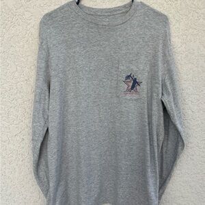 Vineyard‎ Vines Long sleeve
Men’s tee